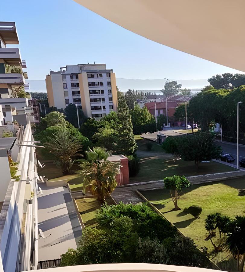 Adelsa'S Home Cagliari Bagian luar foto