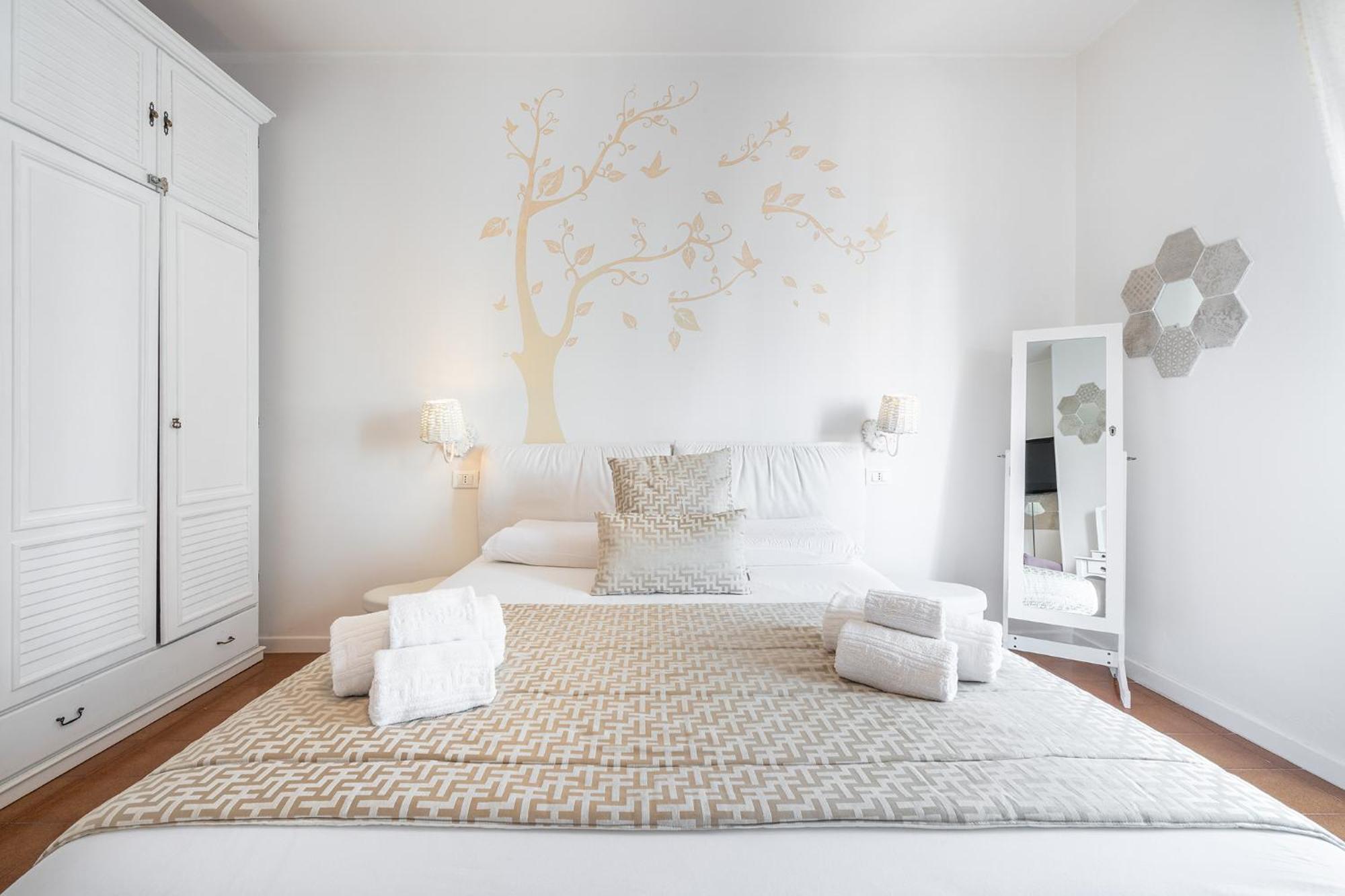 Adelsa'S Home Cagliari Bagian luar foto